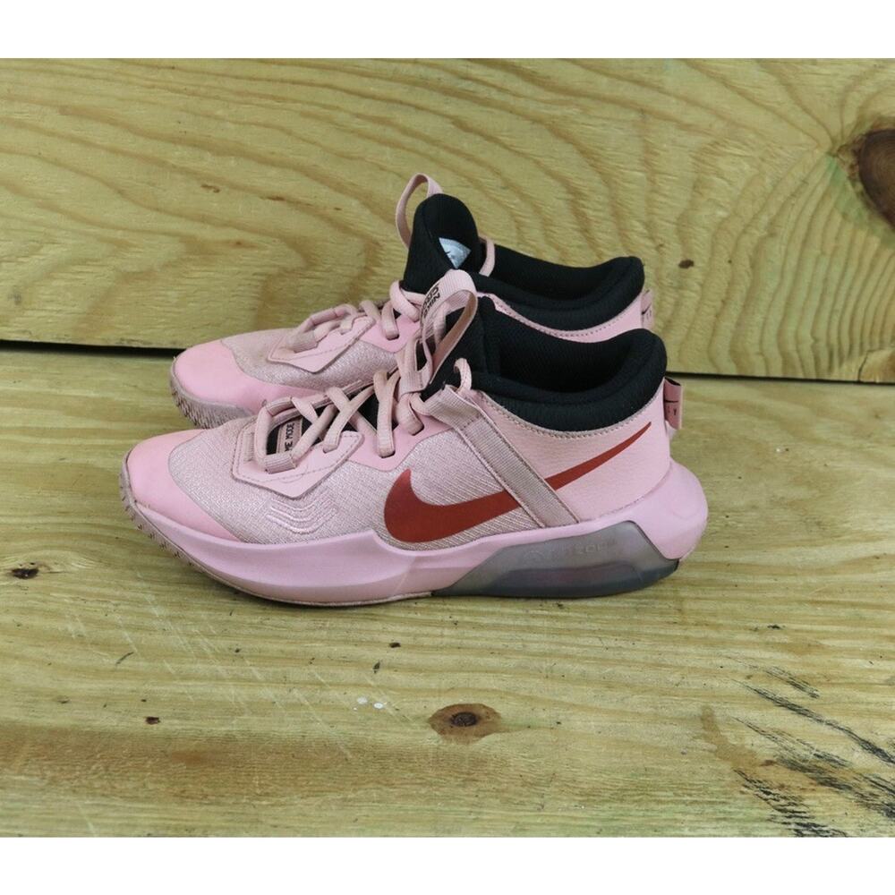 Nike Sneakers Womens 6 Pink Air Zoom Crossover GS Basketball 4Y
